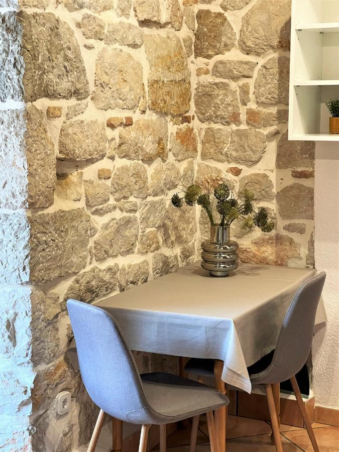 Apartments Papilon فيرسار المظهر الخارجي الصورة